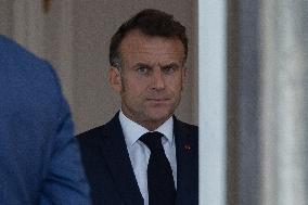 Emmanuel Macron meets with Armenia Prime Minister - Paris