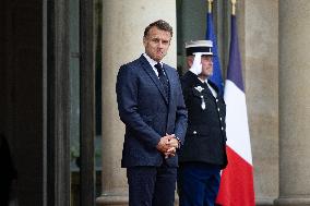 Emmanuel Macron meets with Armenia Prime Minister - Paris