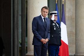 Emmanuel Macron meets with Armenia Prime Minister - Paris