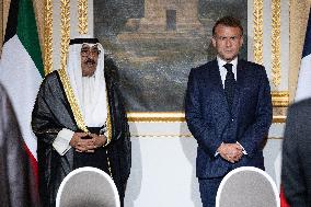Signing of a bilateral agreement with Kuwait at the Elysee - Paris