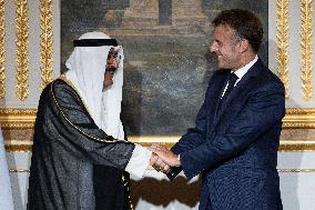 Signing of a bilateral agreement with Kuwait at the Elysee - Paris