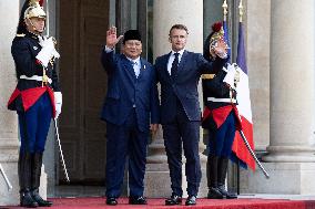 Emmanuel Macron welcomes Indonesian President prior a working diner - Paris
