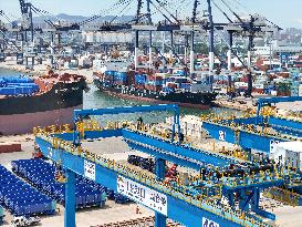 2025 H1 China Export Scale Exceeds 13 Trillion Yuan