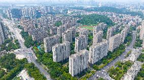 China Real Estate Development Investment Declines in H1 2025
