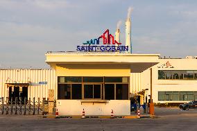 Saint-Gobain