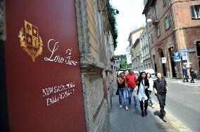 Louis Vuitton Acquires Loro Piana - Milano