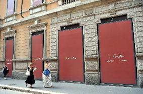 Louis Vuitton Acquires Loro Piana - Milano