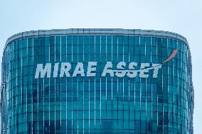 Mirae Asset Building