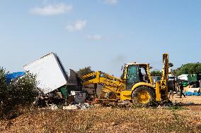 Eviction of Can Rova 2 in Santa Eularia - Ibiza