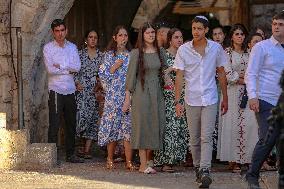 Israeli Settlers In Old City of Hebron - Palestine