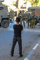 Israeli Settlers In Old City of Hebron - Palestine