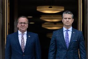 German Defense Minister At The Pentagon - Virginia