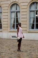 PFW - Patou Outside Arrivals