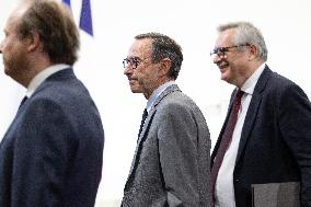 Francois Bayrou unveil the main guidelines of France 2026 budget - Paris