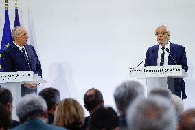 PM Bayrou Unveiling Main Guidelines Of France s 2026 Budget - Paris
