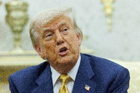 Trump Meets Crown Prince Salman of Bahrain
