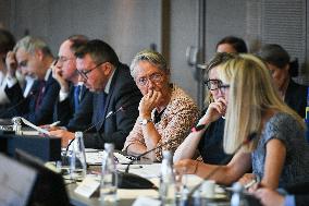 Presentation of the government strategy for youth employment in Paris FA