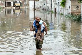 Monsoon Rains Cause Flooding in Hyderabad - Pakistan