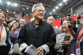 Int'l supply chain expo in China