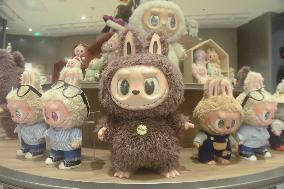 POP MART LABUBU Dolls