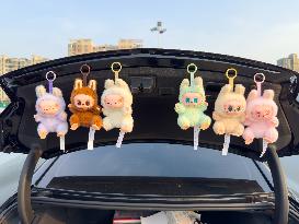 POP MART LABUBU Dolls