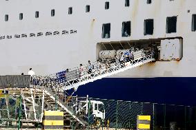 2025 H1 Entry And Exit Increase