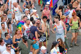 Pride Pink Parade - Nice