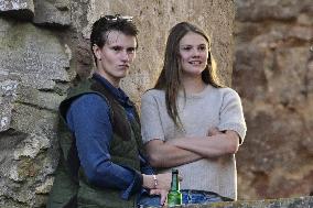 LALEH BORGHOLM ROYALS