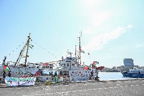 New Freedom Flotilla ship Handala sets sail to Gaza - Italy