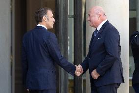Emmanuel Macron meets with Austrian Chancellor - Paris
