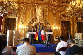 Wadephul and Barrot Hold Joint Press Conference - Paris