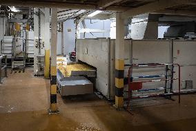 Annie Genevard Visits Panzani Plant - France