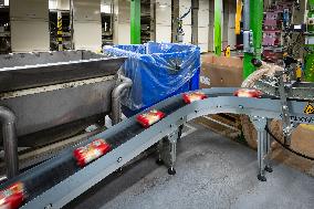 Annie Genevard Visits Panzani Plant - France