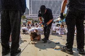 Anti-Ice Demonstration in Los Angeles - LA
