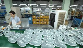Huading Shoes Export