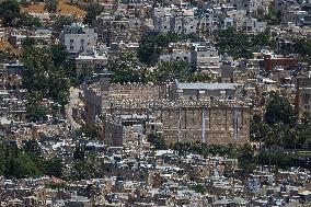Israel Takes Control of the Ibrahimi Mosque in Hebron - West Bank