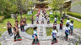 Yizu Dage Presentation in Yunnan - China