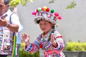 Yizu Dage Presentation in Yunnan - China