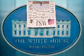 Illustration - Wall Street Journal at the White House - Washington