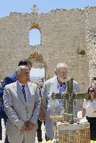 U.S. envoy visits arson site in West Bank village