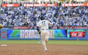 Baseball: Brewers vs. Dodgers