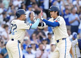 Baseball: Brewers vs. Dodgers