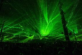 World Record Largest Laser Show During Verknipt Arena - Amsterdam