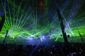 World Record Largest Laser Show During Verknipt Arena - Amsterdam