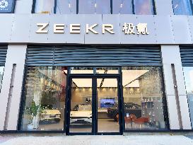 ZEEKR