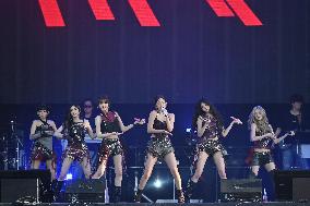 Lollapalooza Festival - Ive performs - Paris