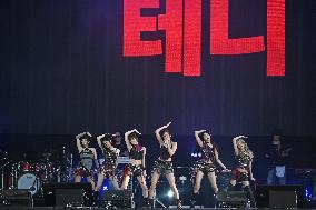 Lollapalooza Festival - Ive performs - Paris