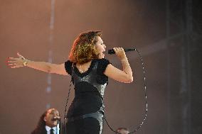 Lollapalooza Festival - Raye - Paris