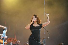 Lollapalooza Festival - Raye - Paris