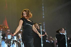 Lollapalooza Festival - Raye - Paris